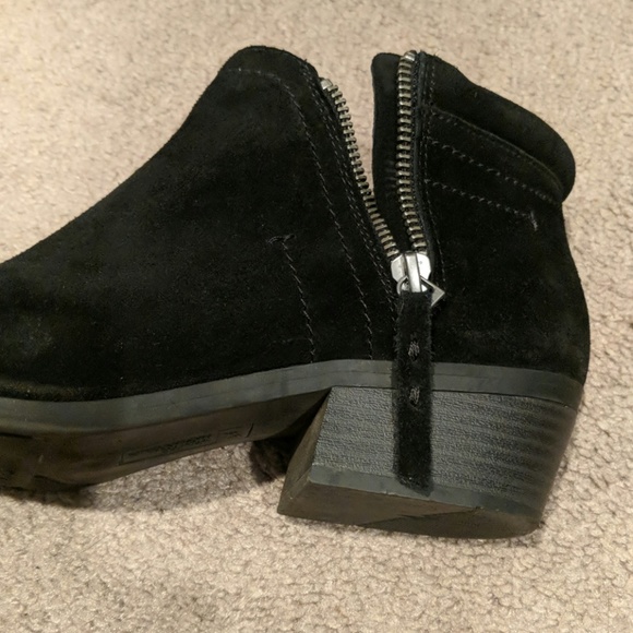 White Mountain black booties - Picture 2 of 5